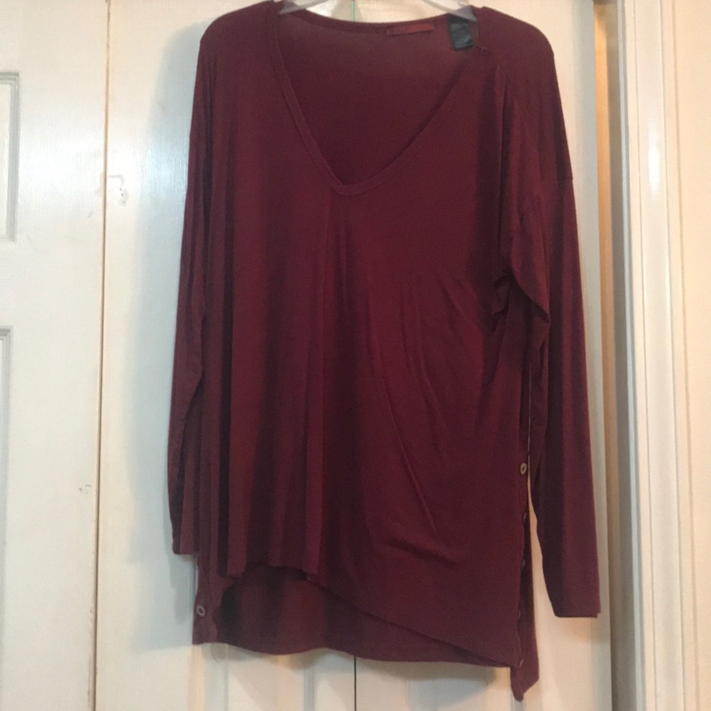 Maroon V neck tee